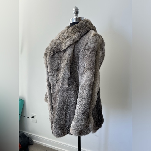 Rabbit Fur - Picture 4 of 5